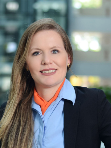 Dr. Hannah Haemer